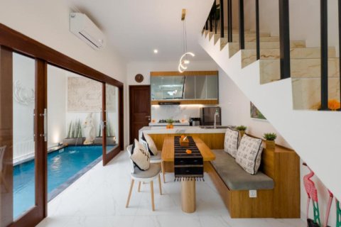2 bedrooms Villa in Seminyak, Badung, Indonesia No. 13765 6