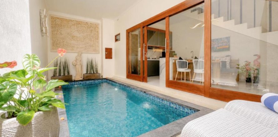 2 bedrooms Villa in Seminyak, Badung, Indonesia No. 13765