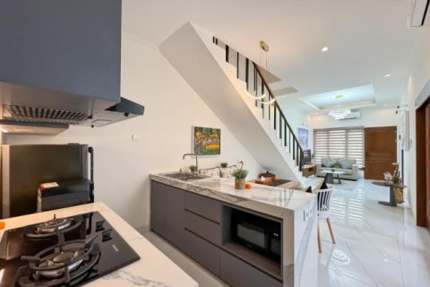 3 bedrooms Villa in Seminyak, Badung, Indonesia No. 13764 5
