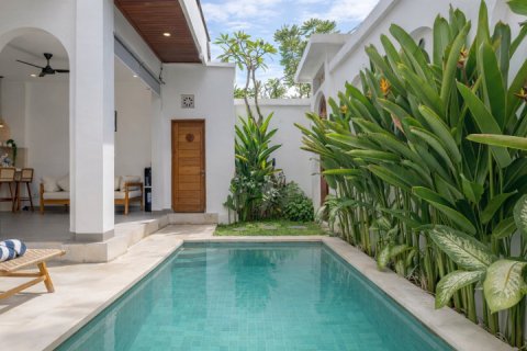 Вилла с 2 спальнями в Seminyak, Бадунг, Индонезия № 13767 3