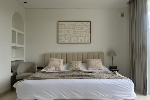 3 bedrooms Villa in Denpasar, Indonesia No. 8910 10