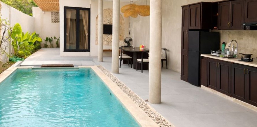 3 bedrooms Villa in Denpasar, Indonesia No. 13747