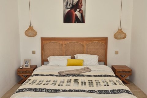 2 bedrooms Villa in Canggu, Badung, Indonesia No. 13752 6
