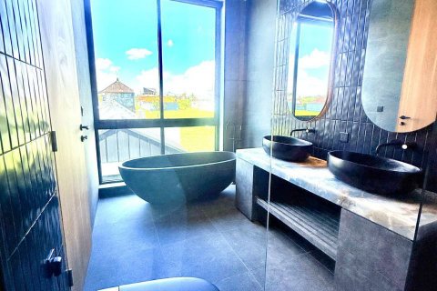 3 bedrooms Villa in Denpasar, Indonesia No. 9098 8