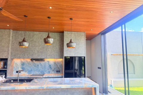 3 bedrooms Villa in Denpasar, Indonesia No. 9098 7