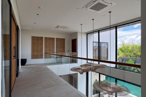 4 bedrooms Villa in Canggu, Badung, Indonesia No. 10044 17