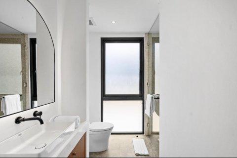 4 bedrooms Villa in Canggu, Badung, Indonesia No. 7394 15