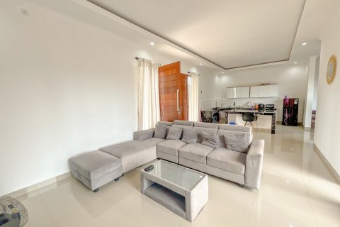 Вилла с 3 спальнями в Nusa Dua, Бадунг, Индонезия № 9088 2