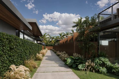 2 bedrooms Villa in Kuta, Badung, Indonesia No. 8972 4