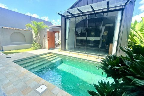 3 bedrooms Villa in Denpasar, Indonesia No. 9098