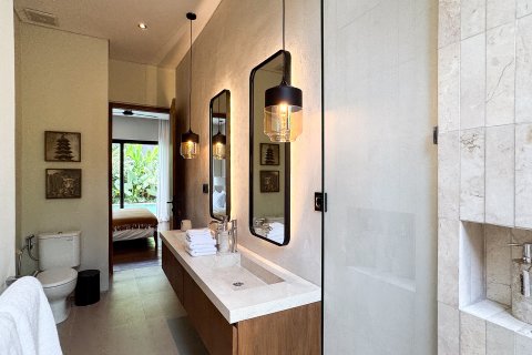4 bedrooms Villa in Canggu, Badung, Indonesia No. 10044 22