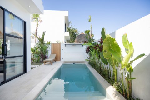3 bedrooms Villa in Kuta, Badung, Indonesia No. 8376