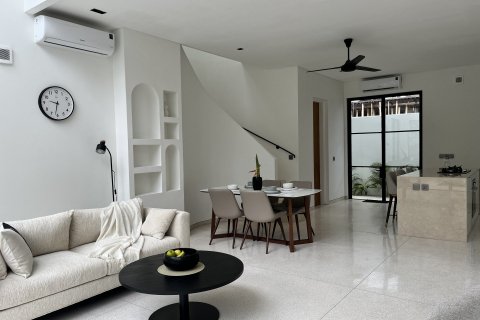 3 bedrooms Villa in Denpasar, Indonesia No. 8910 3