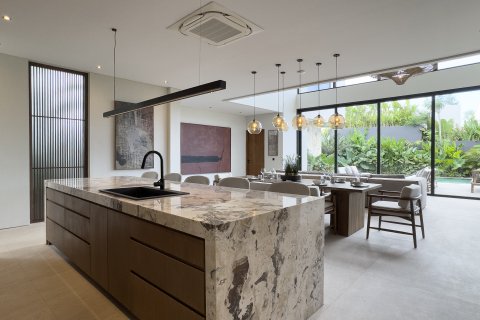 4 bedrooms Villa in Canggu, Badung, Indonesia No. 10044 7