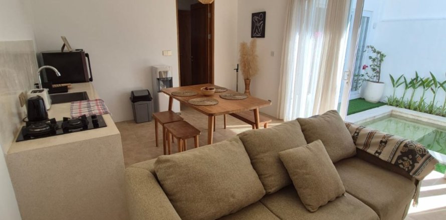 2 bedrooms Villa in Canggu, Badung, Indonesia No. 13752