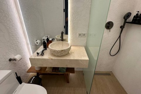 3 bedrooms Villa in Kuta, Badung, Indonesia No. 8997 23
