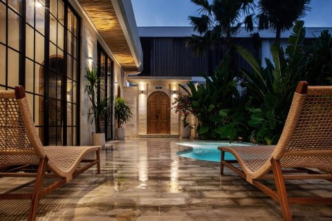 2 bedrooms Villa in Canggu, Badung, Indonesia No. 9648 11