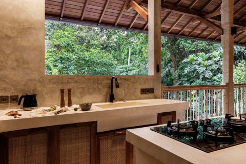 4 bedrooms Villa in Ubud, Gianyar, Indonesia No. 9255 5