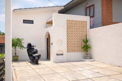 3 bedrooms Villa in Denpasar, Indonesia No. 13747 6