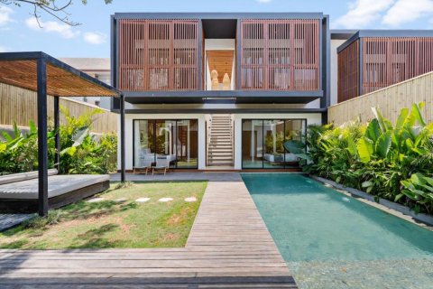 4 bedrooms Villa in Canggu, Badung, Indonesia No. 7394 2