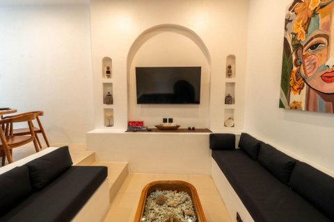 2 bedrooms Villa in Canggu, Badung, Indonesia No. 9752 7