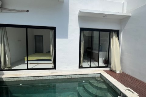 Вилла с 3 спальнями в Nusa Dua, Бадунг, Индонезия № 9093 7
