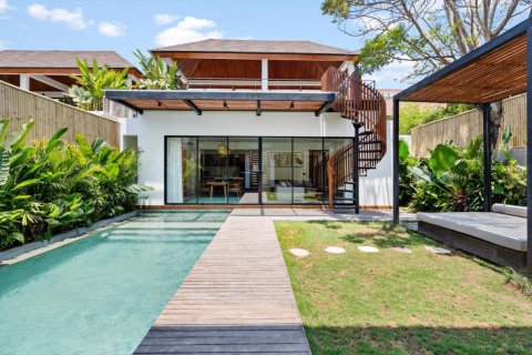 4 bedrooms Villa in Canggu, Badung, Indonesia No. 7394 5