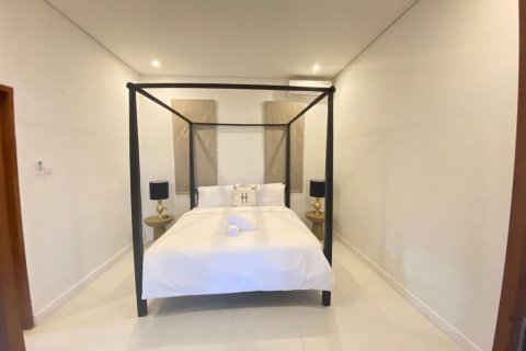 3 bedrooms Villa in Canggu, Badung, Indonesia No. 9076 11