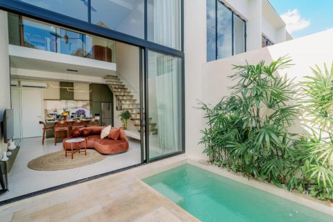 2 bedrooms Villa in Canggu, Badung, Indonesia No. 13750