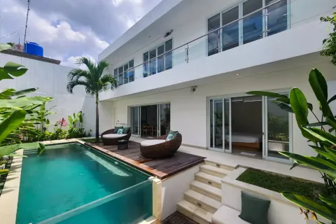 3 bedrooms Villa in Seminyak, Badung, Indonesia No. 10601