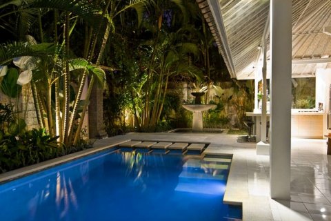 3 bedrooms Villa in Seminyak, Badung, Indonesia No. 1338 20