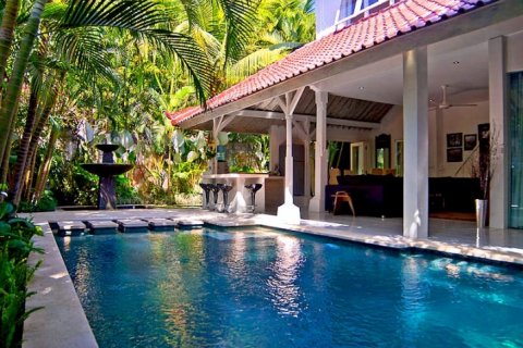 3 bedrooms Villa in Seminyak, Badung, Indonesia No. 1338