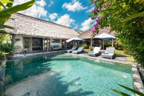 Вилла с 3 спальнями в Seminyak, Бадунг, Индонезия № 1336 1