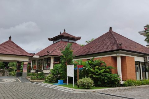 East Denpasar - photo 5
