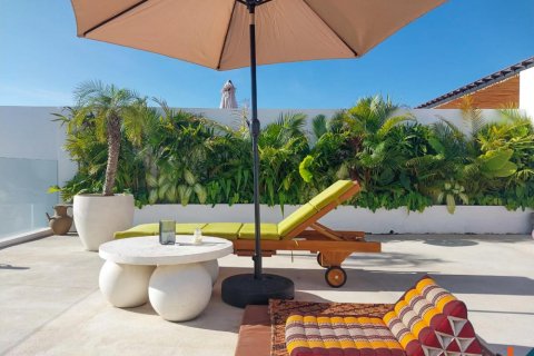 2 bedrooms Villa in South Kuta, Badung, Indonesia No. 10825 5