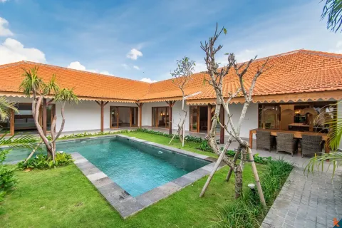 3 bedrooms Villa in Munggu, Mengwi, Badung, Indonesia No. 10824