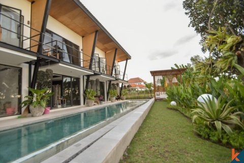 4 bedrooms Villa in Canggu, Badung, Indonesia No. 11611