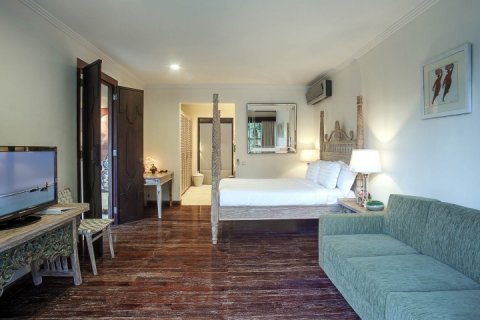 Вилла с 4 спальнями в Canggu, Бадунг, Индонезия № 877 16