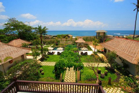 3 bedrooms Villa in Canggu, Badung, Indonesia No. 872 2
