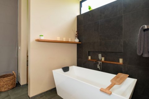 5 bedrooms Villa in Canggu, Badung, Indonesia No. 9157 17