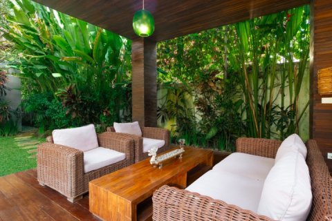 5 bedrooms Villa in Canggu, Badung, Indonesia No. 9157 5