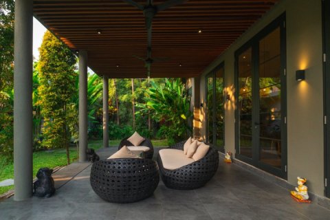 5 bedrooms Villa in Canggu, Badung, Indonesia No. 9157 9
