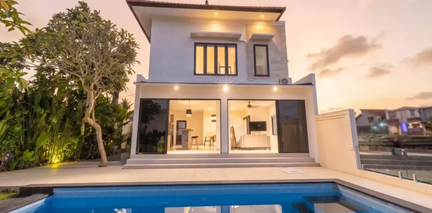 3 bedrooms Villa in Tumbak Bayuh, Mengwi, Badung, Indonesia No. 10165