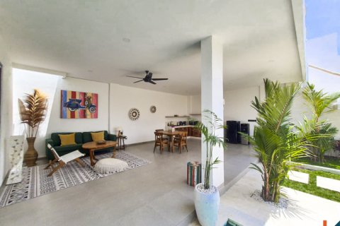 2 bedrooms Villa in Tumbak Bayuh, Mengwi, Badung, Indonesia No. 10164 8