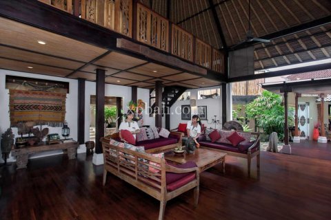 Вилла с 6 спальнями в Seminyak, Бадунг, Индонезия № 421 12