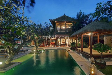6 bedrooms Villa in Seminyak, Badung, Indonesia No. 421
