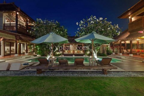 Вилла с 6 спальнями в Seminyak, Бадунг, Индонезия № 421 13