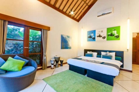 3 bedrooms Villa in Seminyak, Badung, Indonesia No. 1098 5