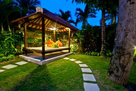 3 bedrooms Villa in Seminyak, Badung, Indonesia No. 1098 16