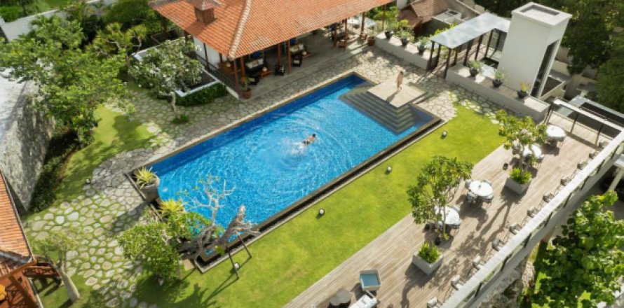 10 bedrooms Villa in South Kuta, Badung, Indonesia No. 1097